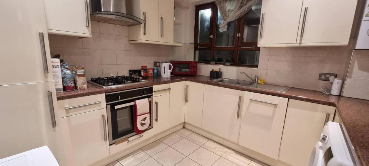 Apartment Entire Flat In King's Cross London