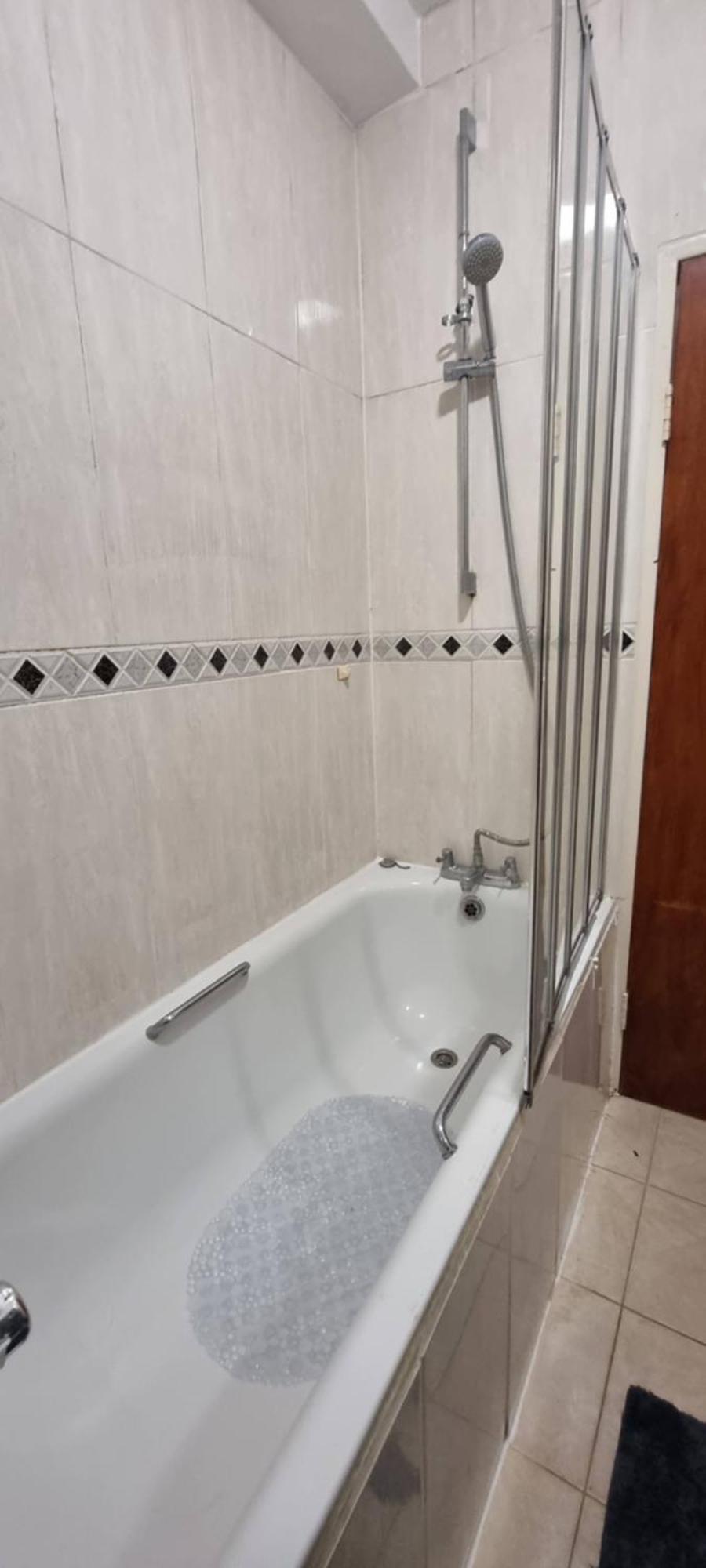 Entire Flat In King's Cross